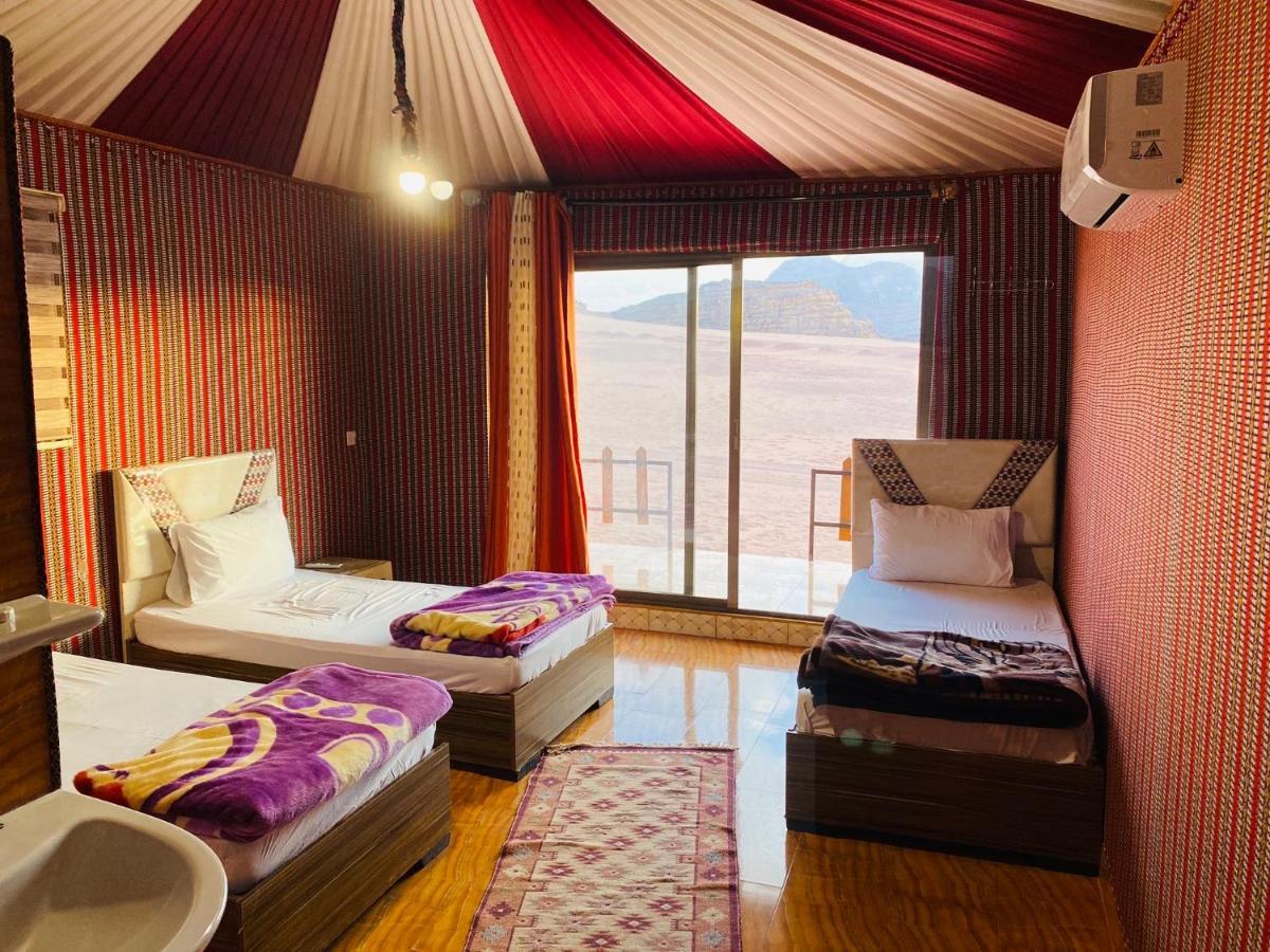 Готель Star Guide Luxury Camp Ваді-Рам Екстер'єр фото